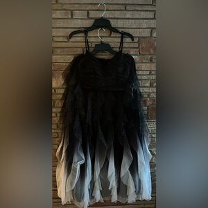 Black and white ombre two piece dress size 1